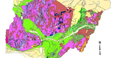 Peta geologi nigeria